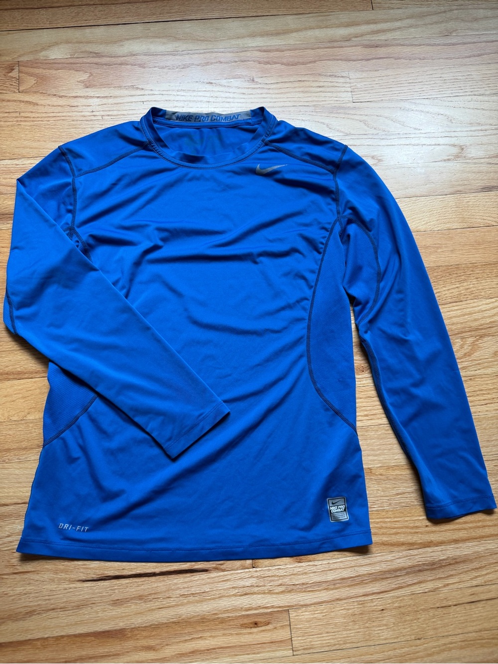 Nike Men’s Royal Blue Long Sleeve Swim Rash Guard